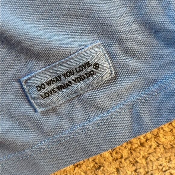 NWT Life Is Good Sky Blue Tee with Heart Sun and Wave - Picture 6 of 7